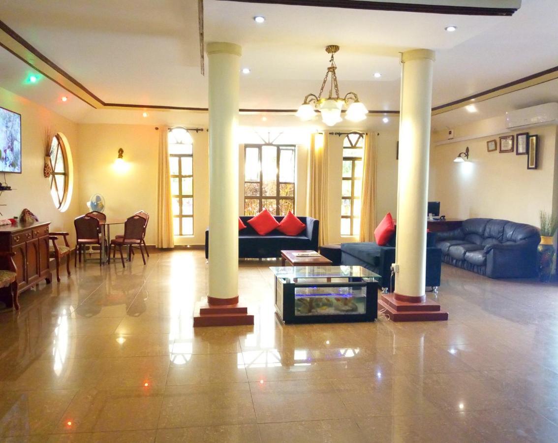 Peniel Beach Hotel Entebbe Exteriör bild